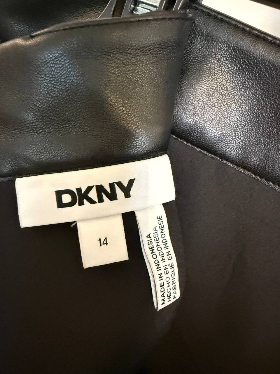 DKNY Faux‑Leather‑Trim Mini Tweed Skirt – Size 14 – NWOT – $89