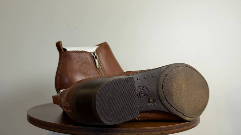 Lucky Brand Basel Booties 8M Toffee Leather Almond Toe Dual Zip NIB msrp$129