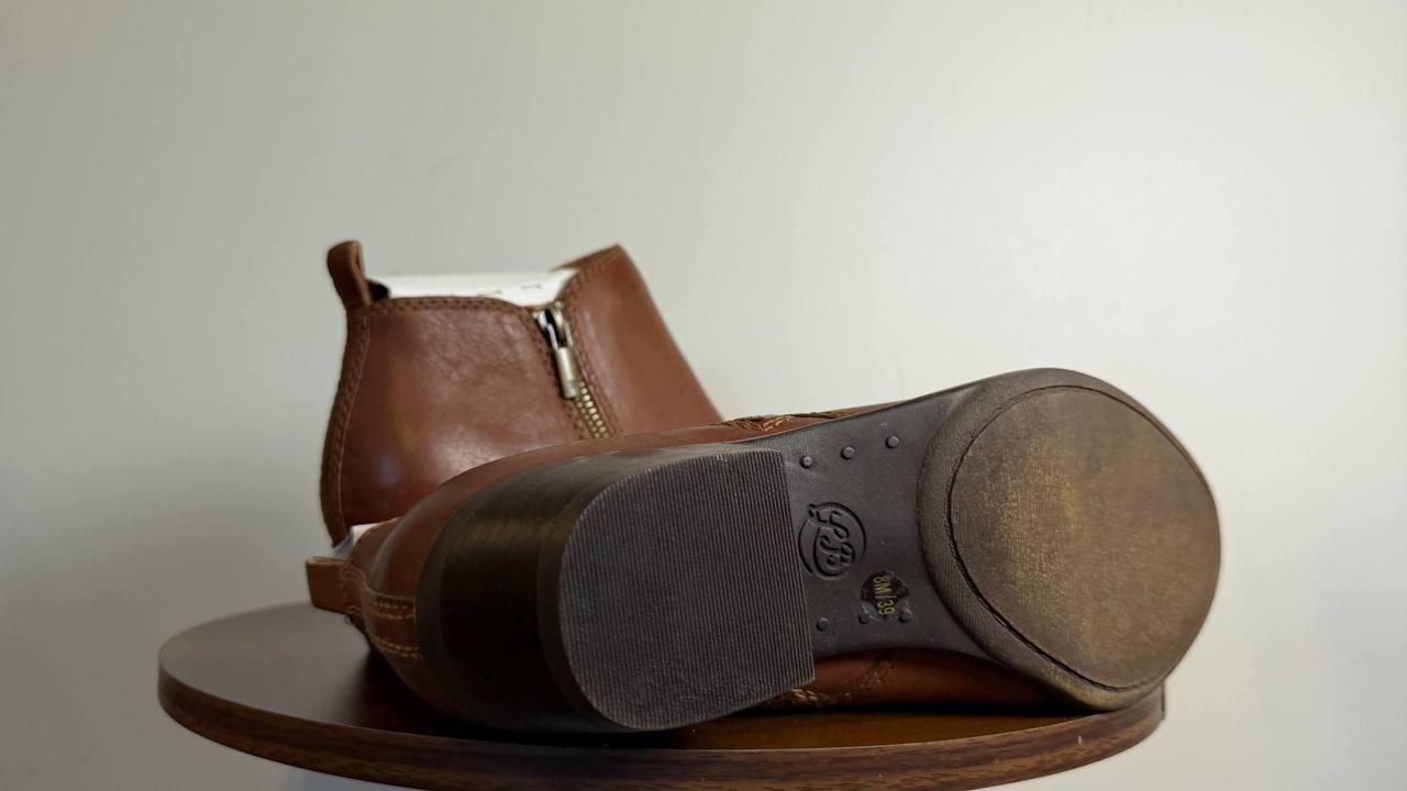 Lucky Brand Basel Booties 8M Toffee Leather Almond Toe Dual Zip NIB msrp$129