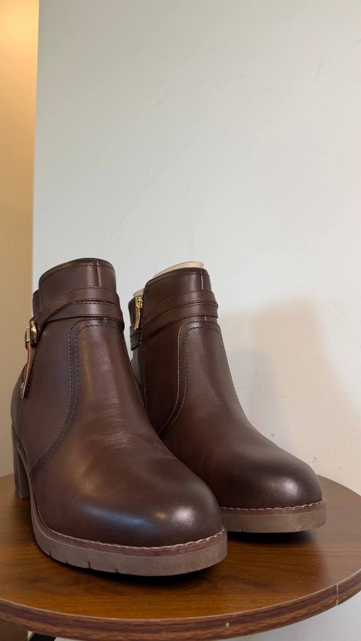 Easy Spirit Carter Ankle Booties Dark Brown 10W Leather Block Heel $159 NWB