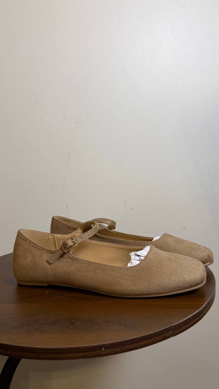 Journee Collection Taupe Polyurethane Mary Jane Flats 6.5 New w/o Box $71.99
