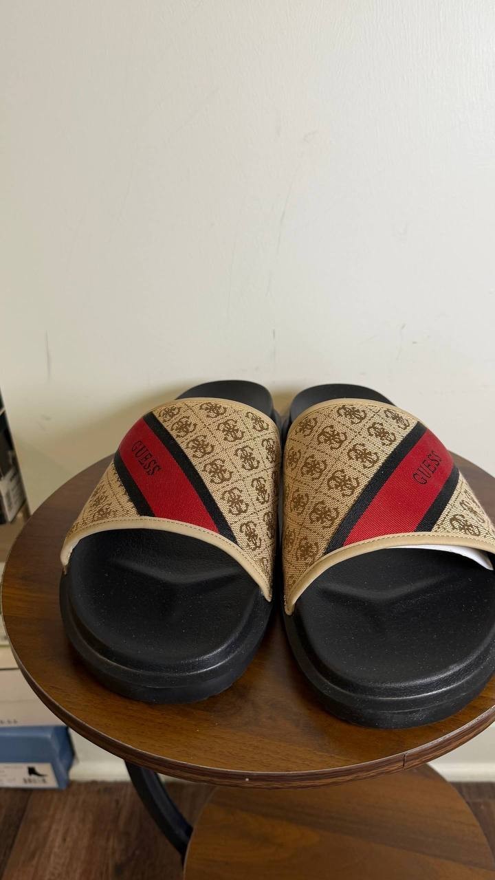 Guess Natural Logo Multi Textile Slides 13M New in Box $65