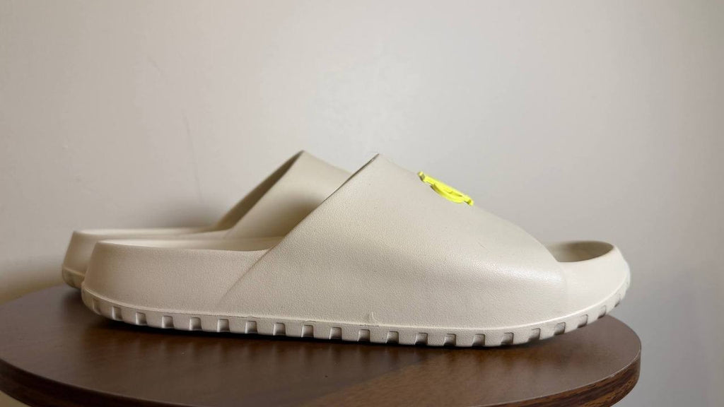 Calvin Klein Jeans Nanzey Slides 10M Light Natural Logo Slip‑On NIB msrp$59