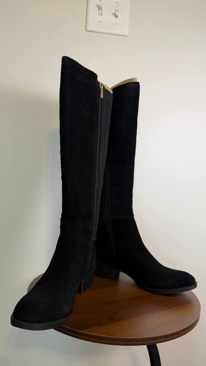 Kenneth Cole Levon Boots 6.5M Black Suede Tall Wide‑Shaft Round Toe NIB msrp$220