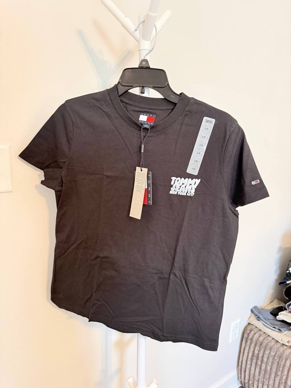 Tommy Jeans REG TJ Bubble Tee – Black – Size L/G – NWT – $34.50