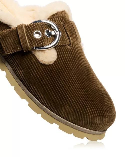 Stuart  Weitzman  Shearling  Clogs  Smokey  Taupe  5  New  $475