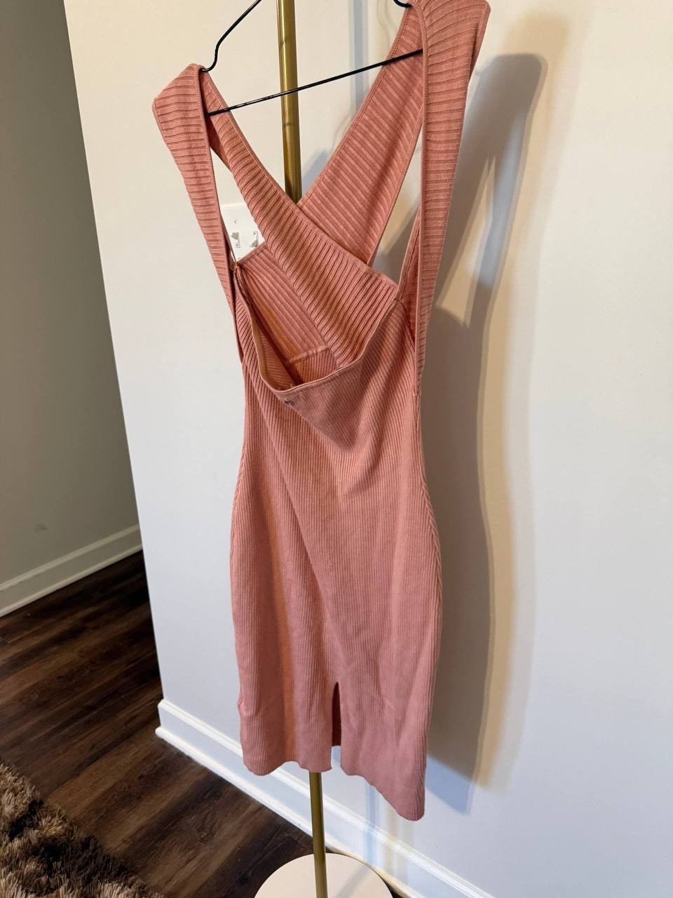 Guess Ribbed Crisscross‑Back Bodycon Dress Pink Size L NWOT Sexy Chic