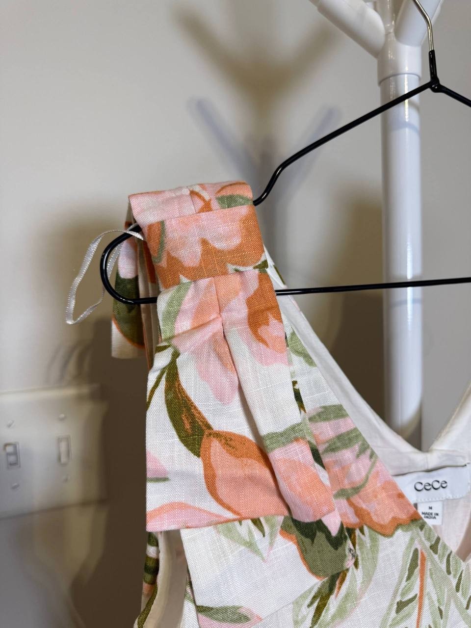 CeCe A‑Line Short V‑Neck Dress – Size M – NWT
