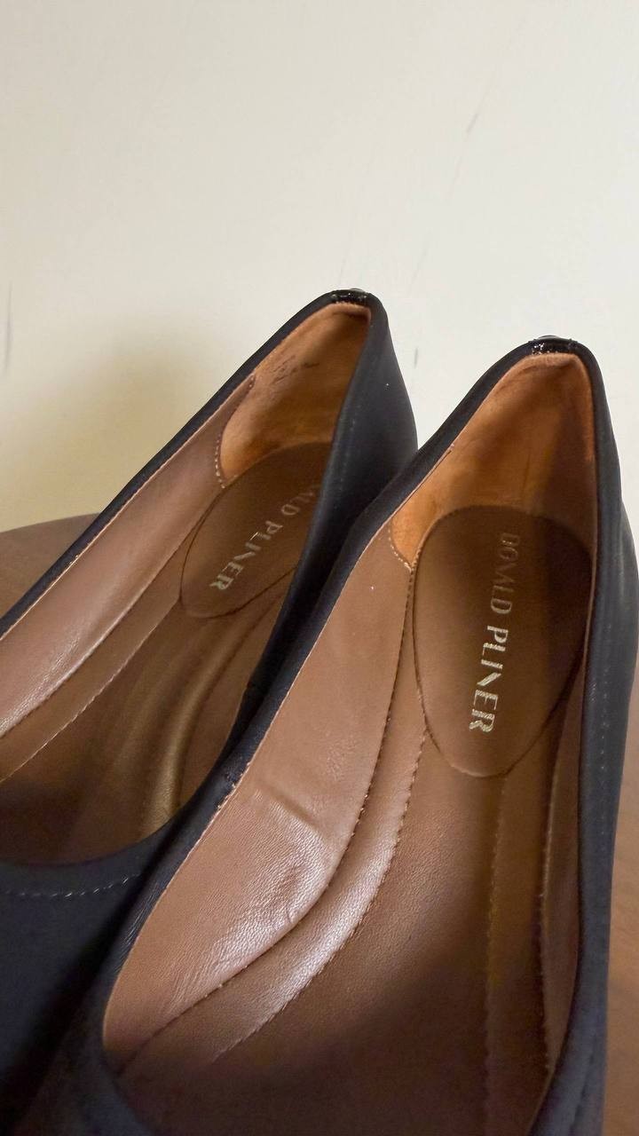 Donald Pliner Black Textile Block Heel Pumps 7.5M NIB MSRP $198