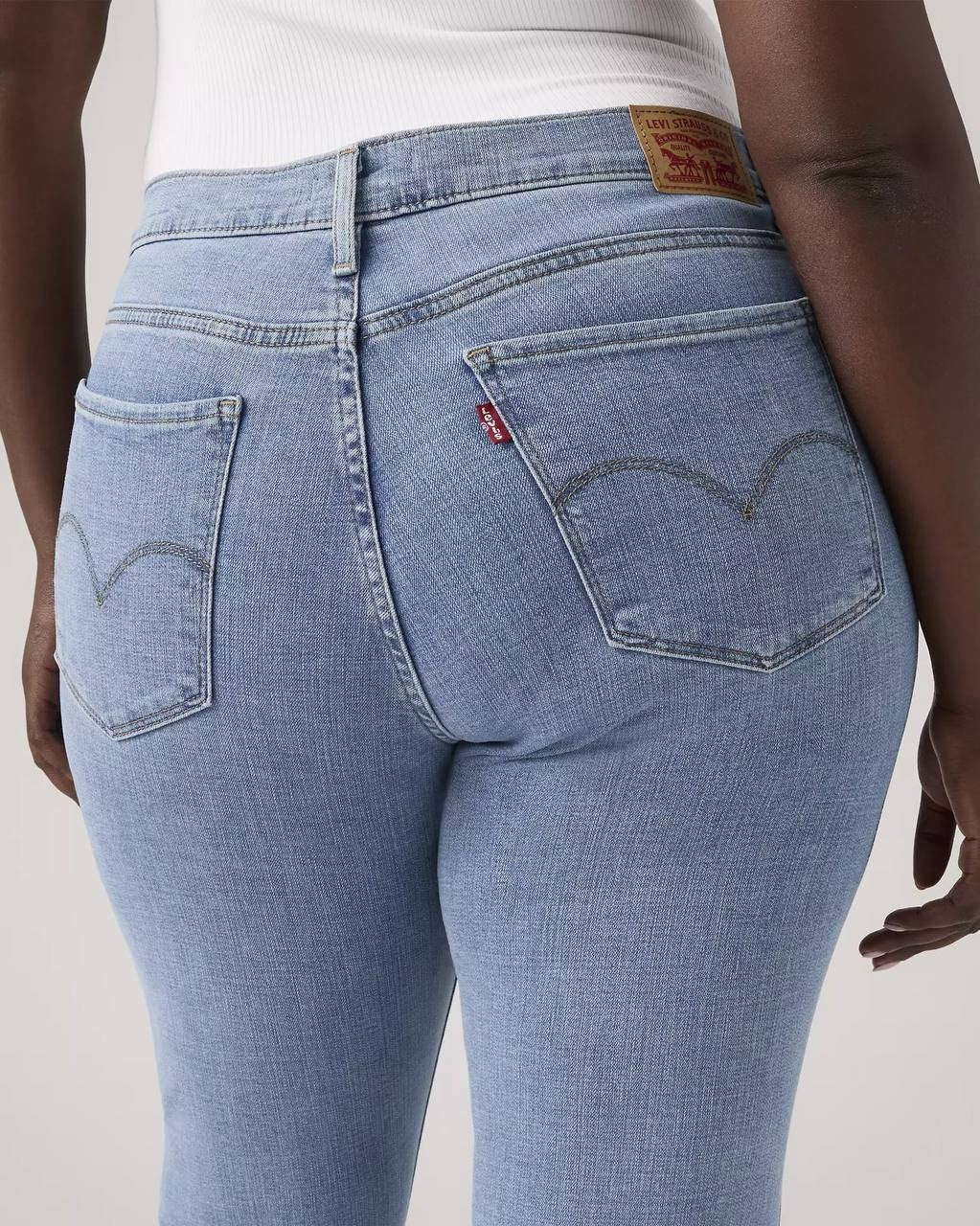 Levi’s Women’s 311™ Shaping Skinny Capri Jeans Blue Size 16W NWT $59.50