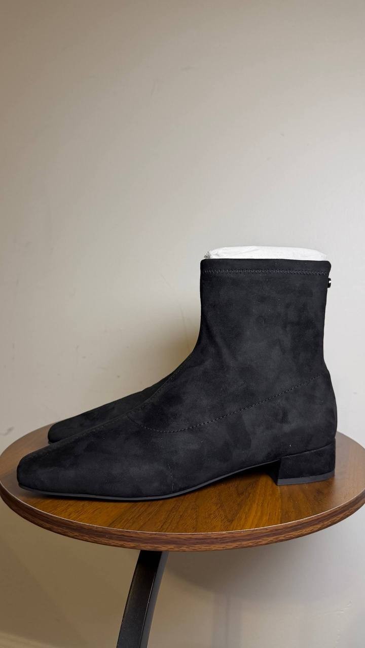 Anne Klein Russ Bootie Black Suede Women’s 7.5M NWB Low Heel Zip $129
