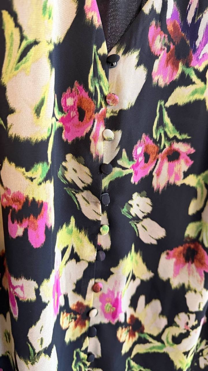 Vince Camuto Plus Size Floral‑Print V‑Neck Blouse Black Multi 1X $89 NWT