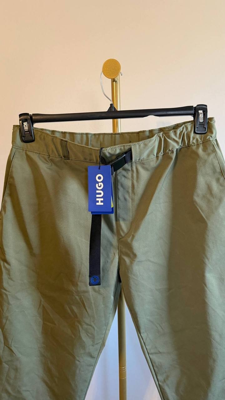 Hugo by Hugo Boss Men’s Geiko Tapered‑Fit Casual Trousers M $138 NWT