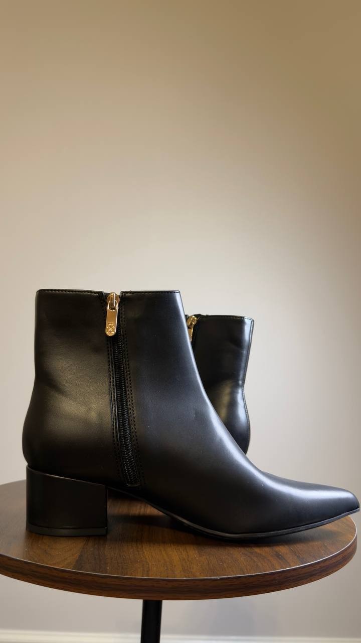 Tommy Hilfiger Block Heel Boots Black 7.5 M New $129.00