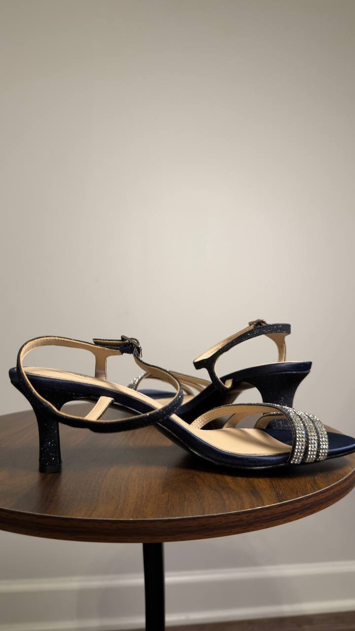 Nina  Dress  Sandals  Navy  8M  New  $89