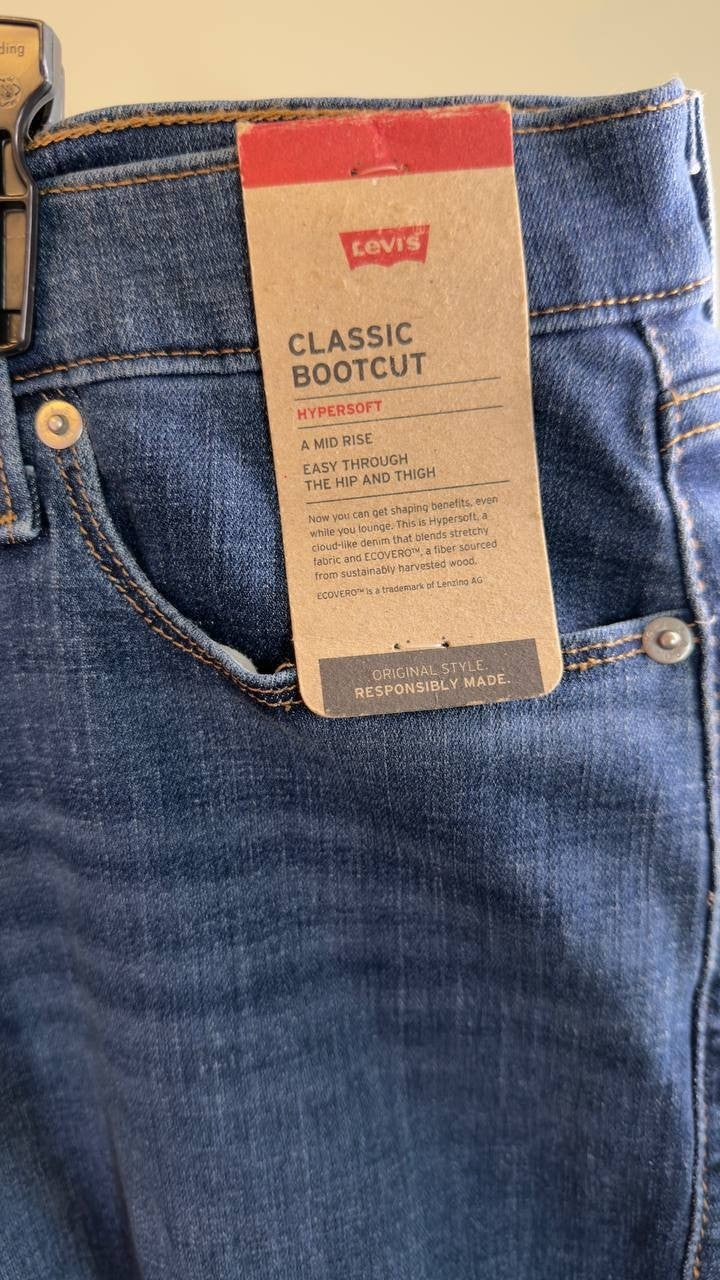 Levi’s Classic Bootcut Jeans Plus Size 26W Lapis Awe NWT $69.50