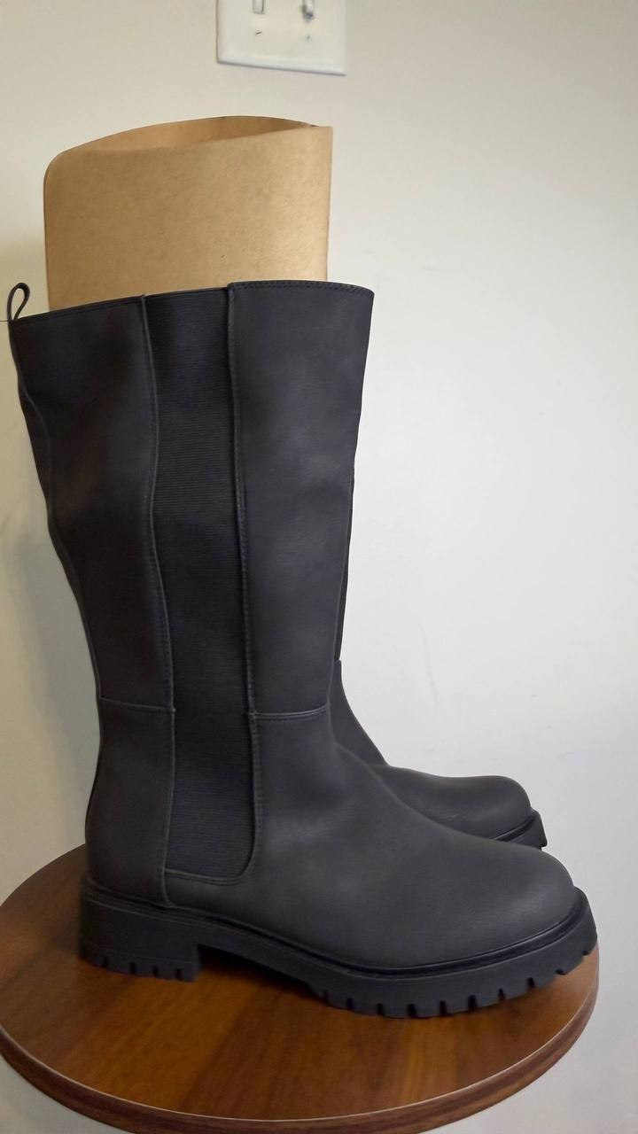 Journee Collection Brandi Lug Sole Knee High Boots Vintage Black 8.5M NWB $122