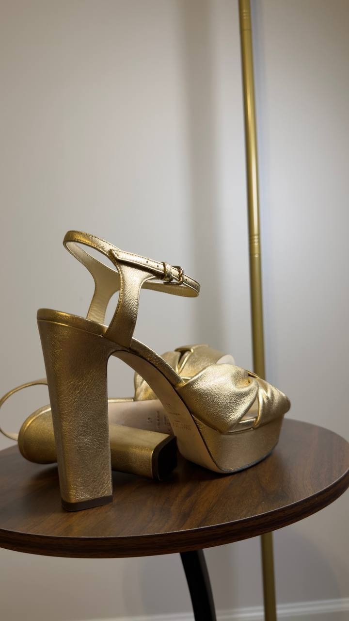 Jimmy  Choo  Platform  Sandals  Gold  Pre‑owned Size 40   $250