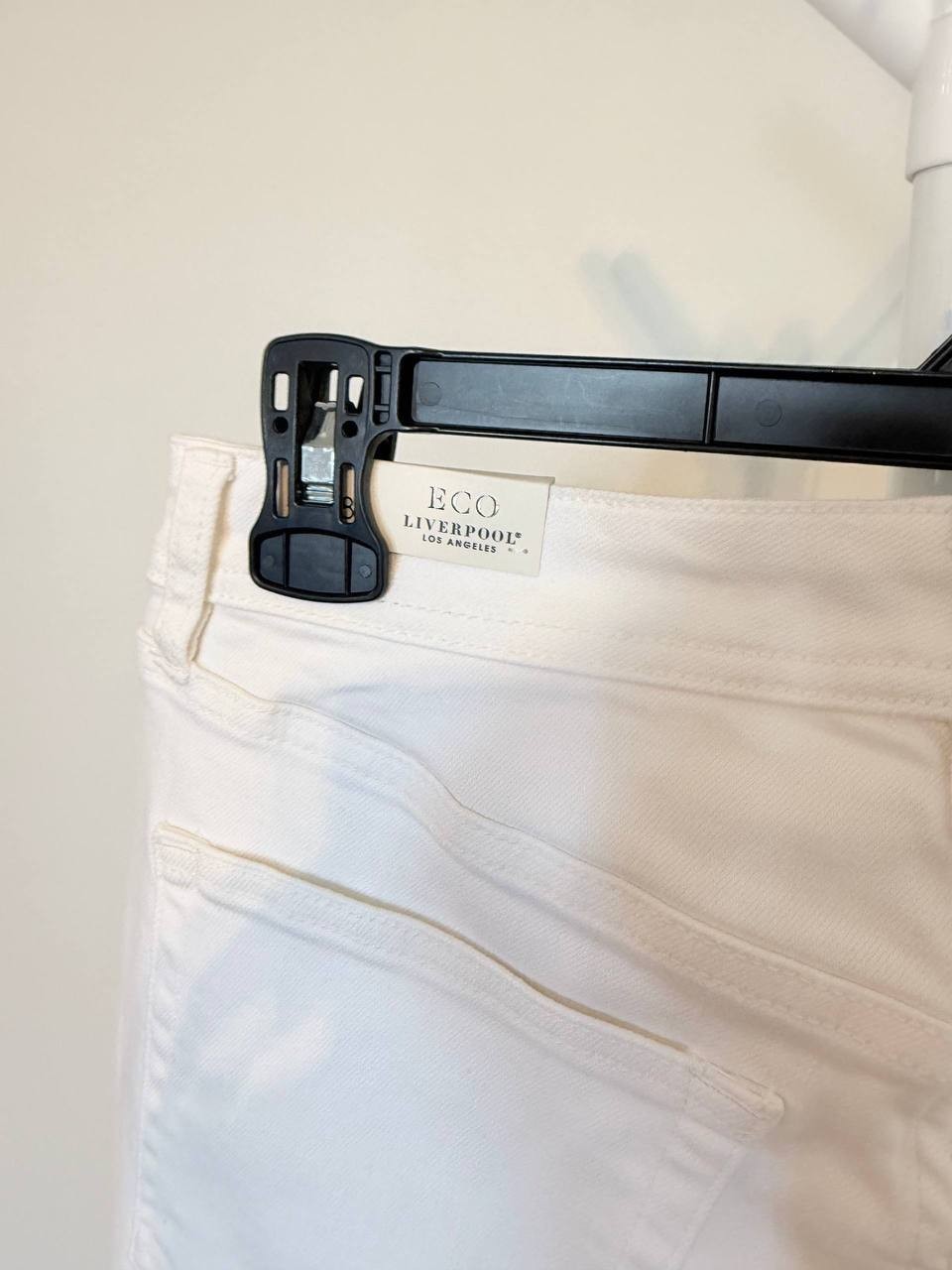 Liverpool Kelsey Knit Trouser / Denim‑Look Pant – Size 6/28 – NWT – $109