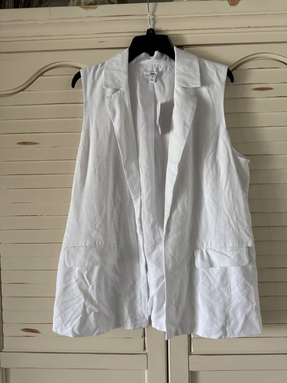 Bar III Petite Long Vest White NWT Open Front Notched Lapels Flap Pockets