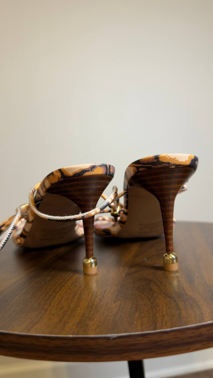 Steve  Madden   Heeled  Sandals  Red/Brown   8M  New  With Box  $130