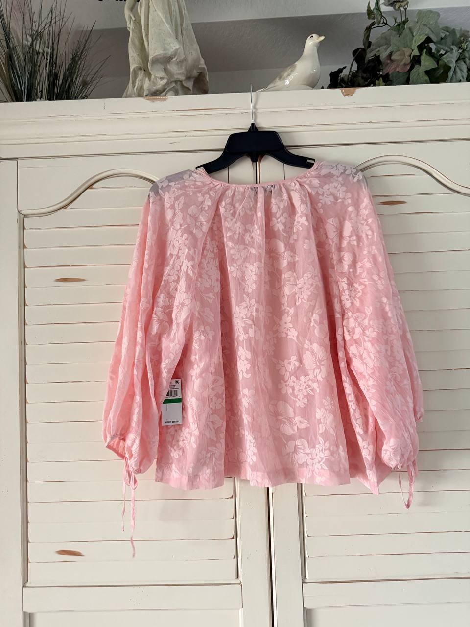 CeCe Blouse L Sugar Peach Floral Lace Puff Sleeve Button Front Feminine NWT