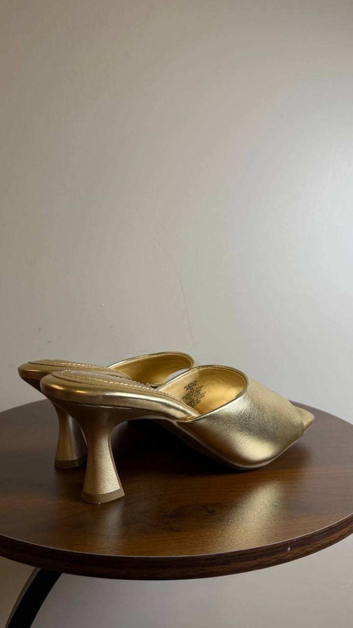 Anne Klein Jerilyn Sandals 7M Light Gold Slide Kitten Heel NIB msrp$89