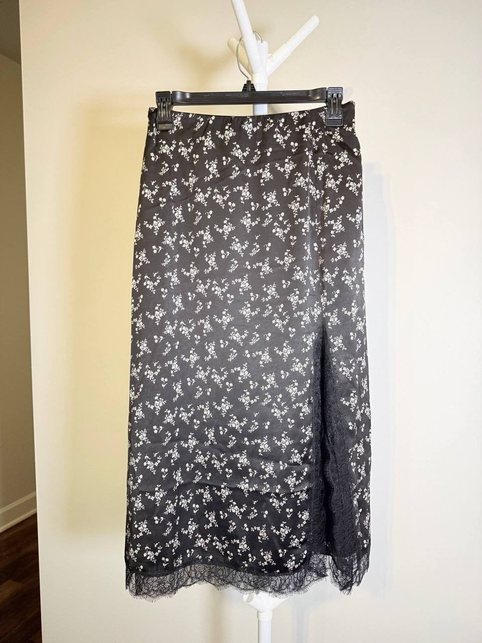 LUCYPARIS “Reza” Lace‑Trim Skirt – Size S – NWT – $88