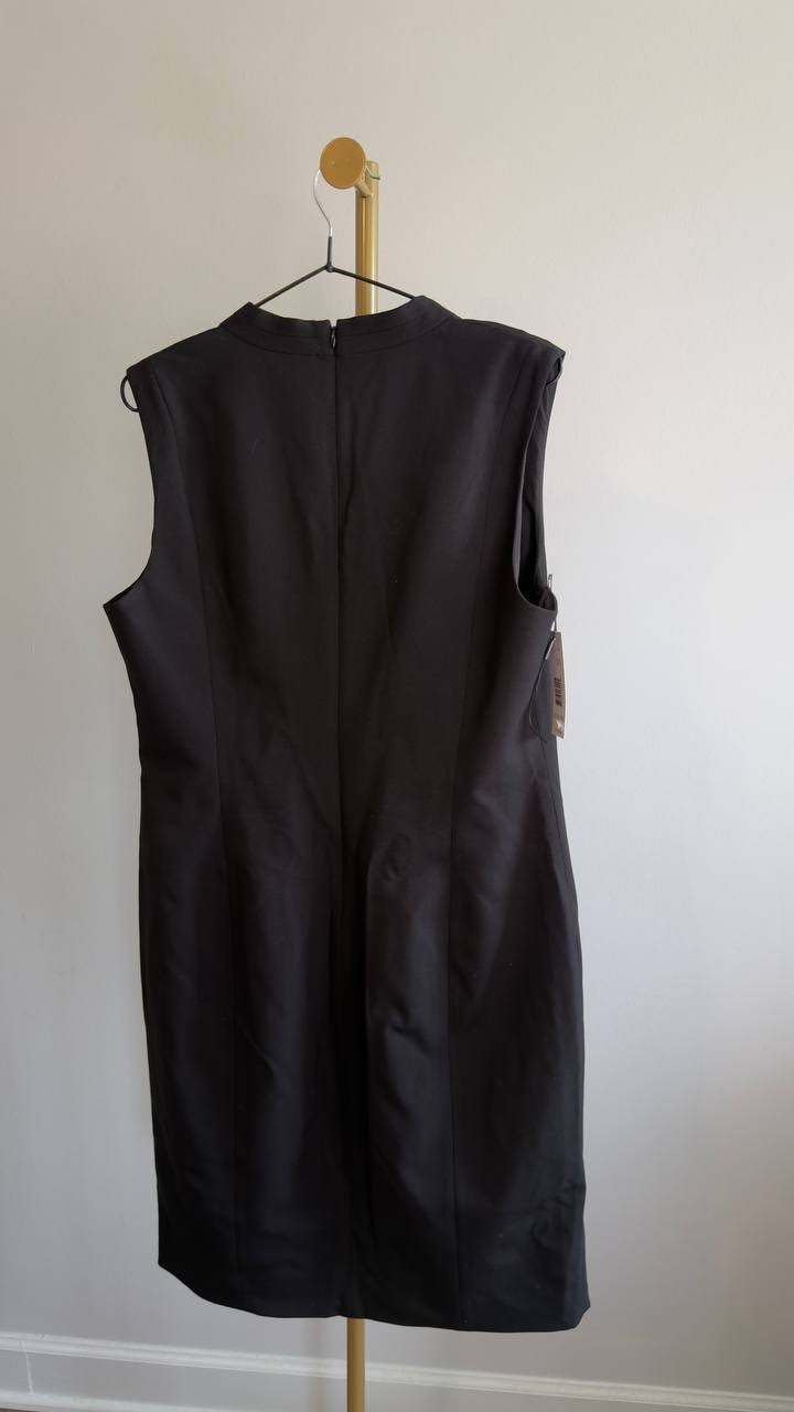 T Tahari Tonya Pleated Sleeveless V‑Neck Sheath Dress Black 12 NWT $118