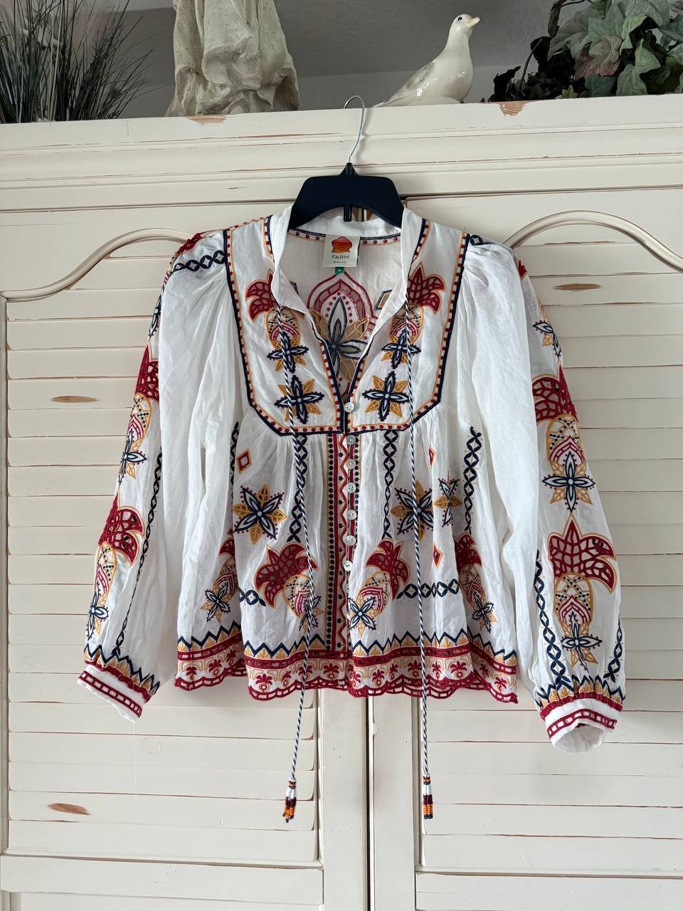 FARM Rio Mary's Tiles Embroidered Blouse Off-White M Cotton Short-Sleeve