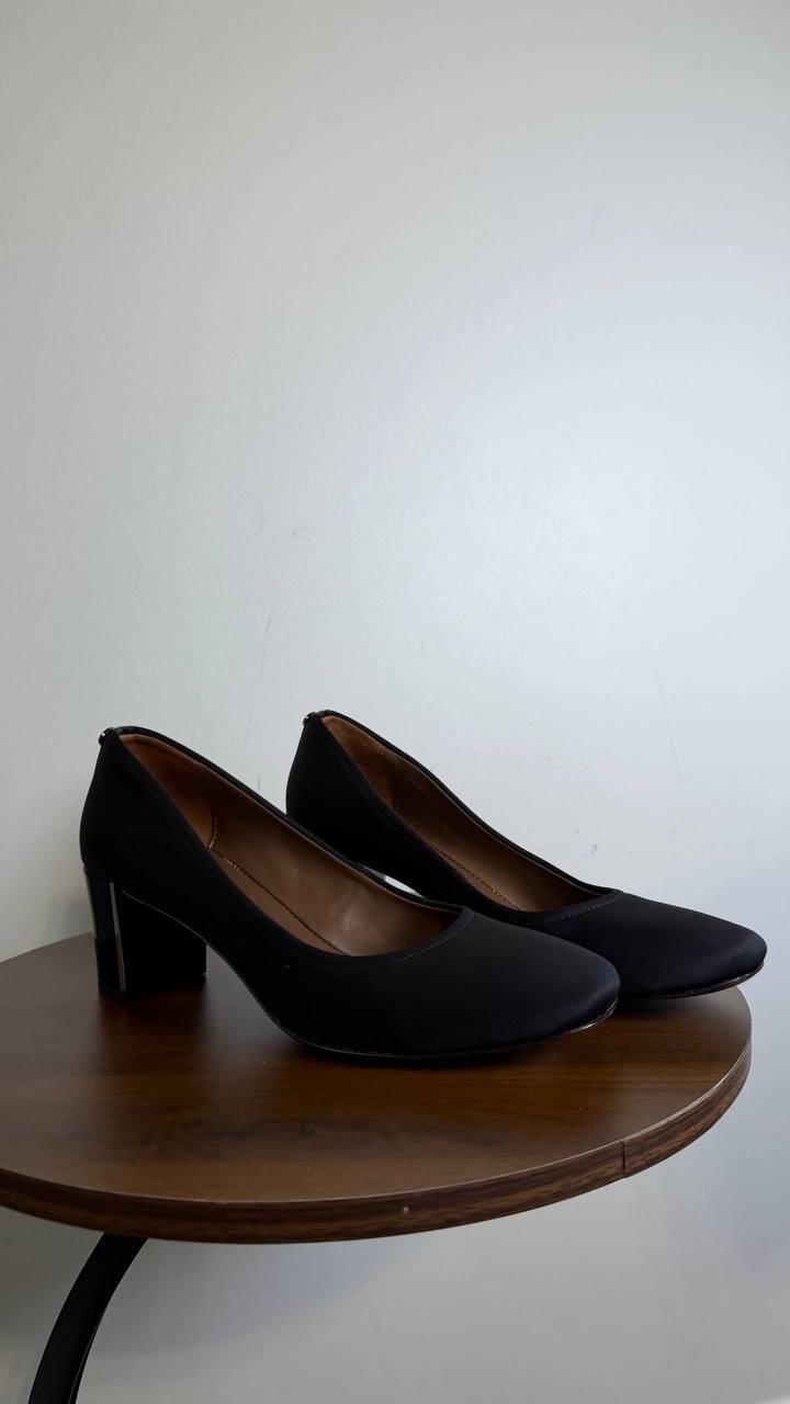 Donald Pliner Black Textile Block Heel Pumps 7.5M NIB MSRP $198