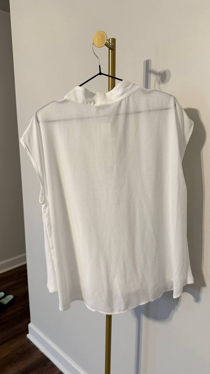 Calvin Klein White Faux‑Wrap Blouse XL NWT Cap‑Sleeve Modern Top msrp$59