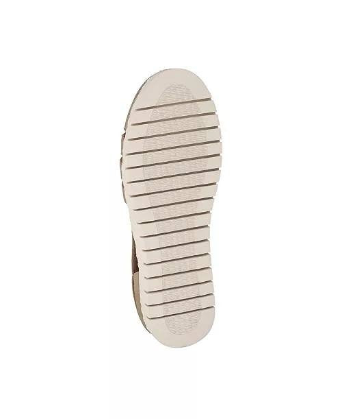 Easy  Street  Slip On Flats  Natural  8M  New  $60