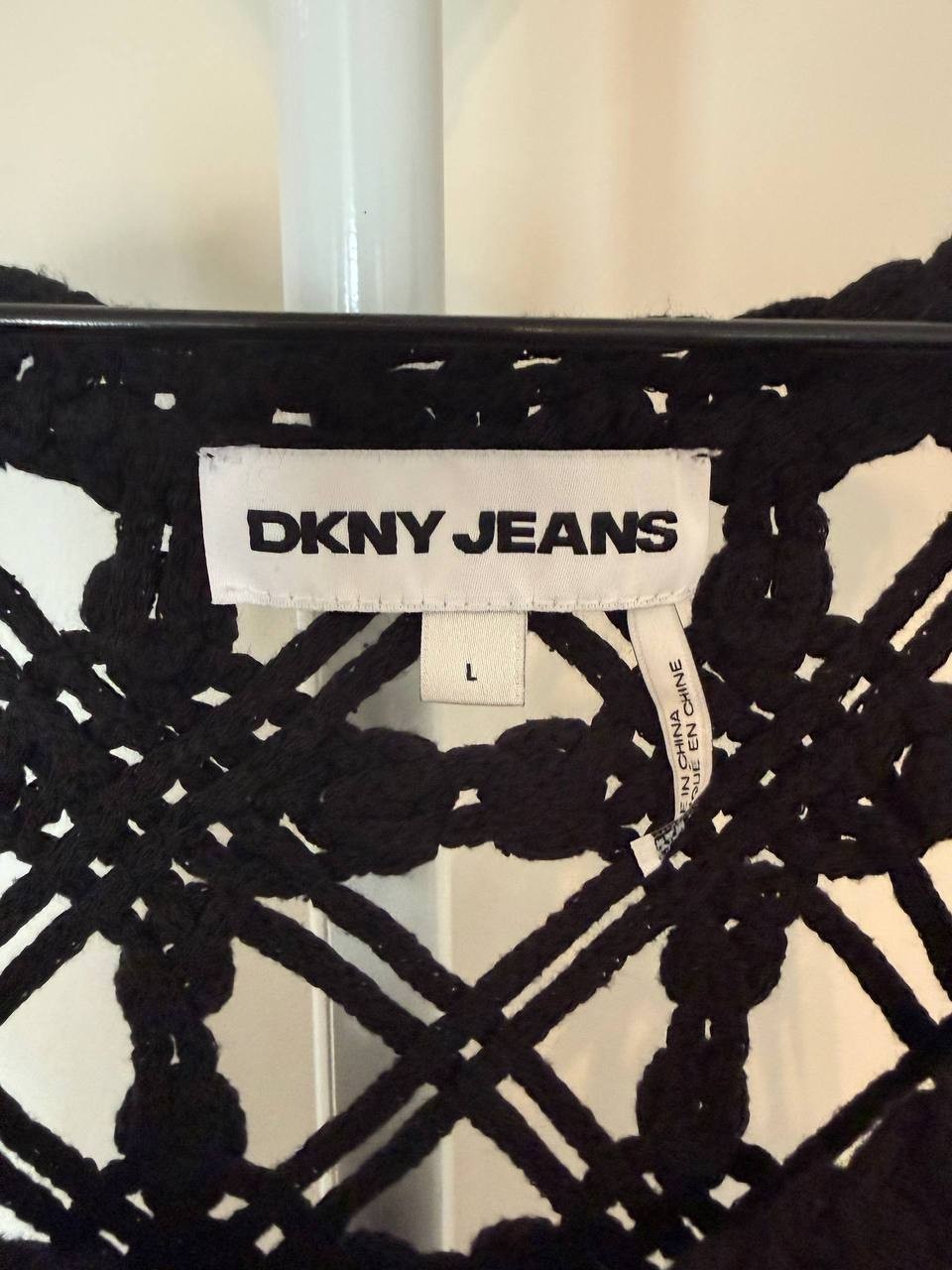 DKNY Jeans Cropped Fringe Crochet Tank – Black – Size L – NWT – $59