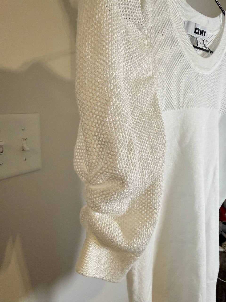 DKNY Puff Sleeve Sweater – White– Size XS – NWT