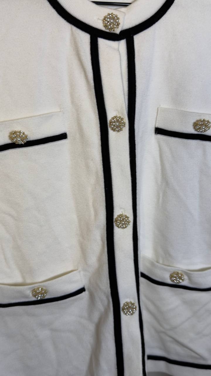 Karl Lagerfeld Paris Women’s Four‑Pocket Crewneck Cardigan Soft White M NWT $128