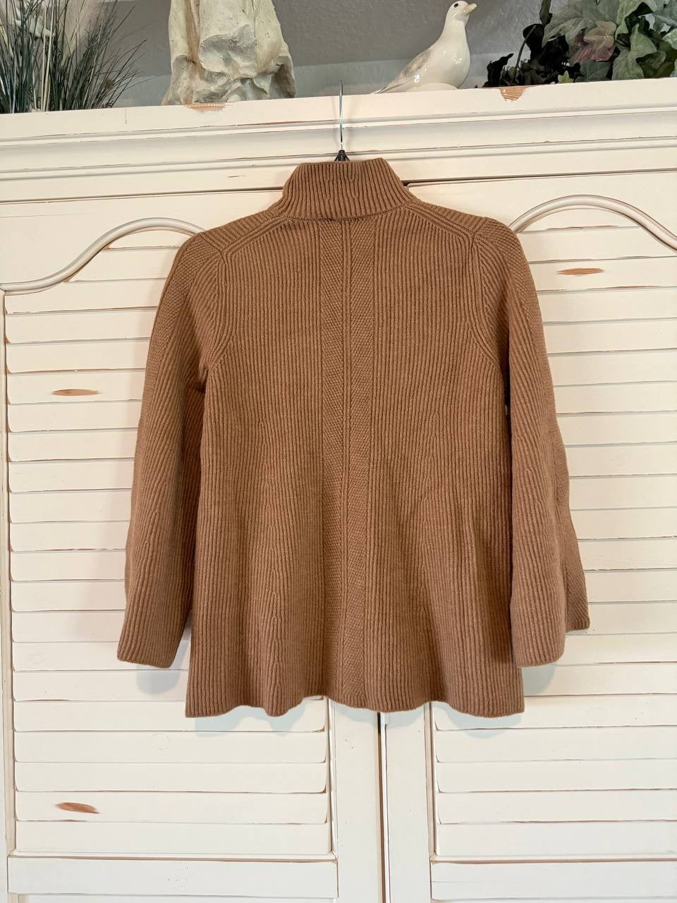 Anne Klein Bell-Sleeve Pullover Sweater – Size S – NWT – Brown Ribbed Knit