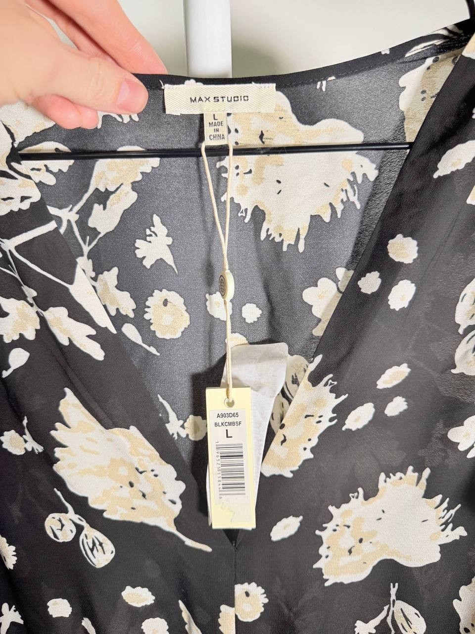 Max Studio Flutter Sleeve Pleated Midi Dress –BlackFloral- Size L – NWT