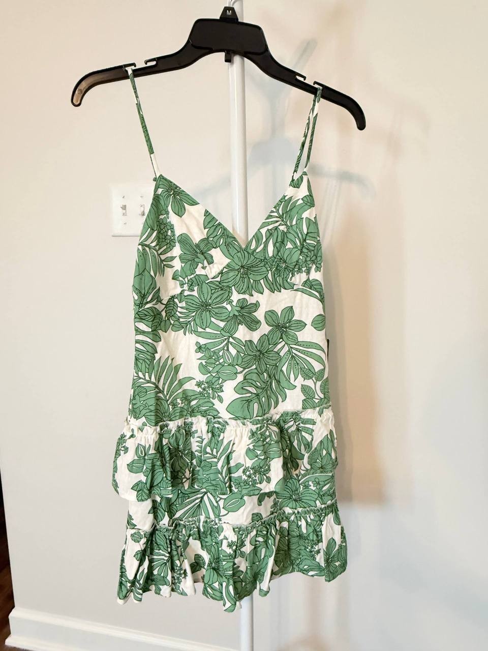City Studio Tropical Floral Tiered Mini Dress – Size S – NWOT – $34