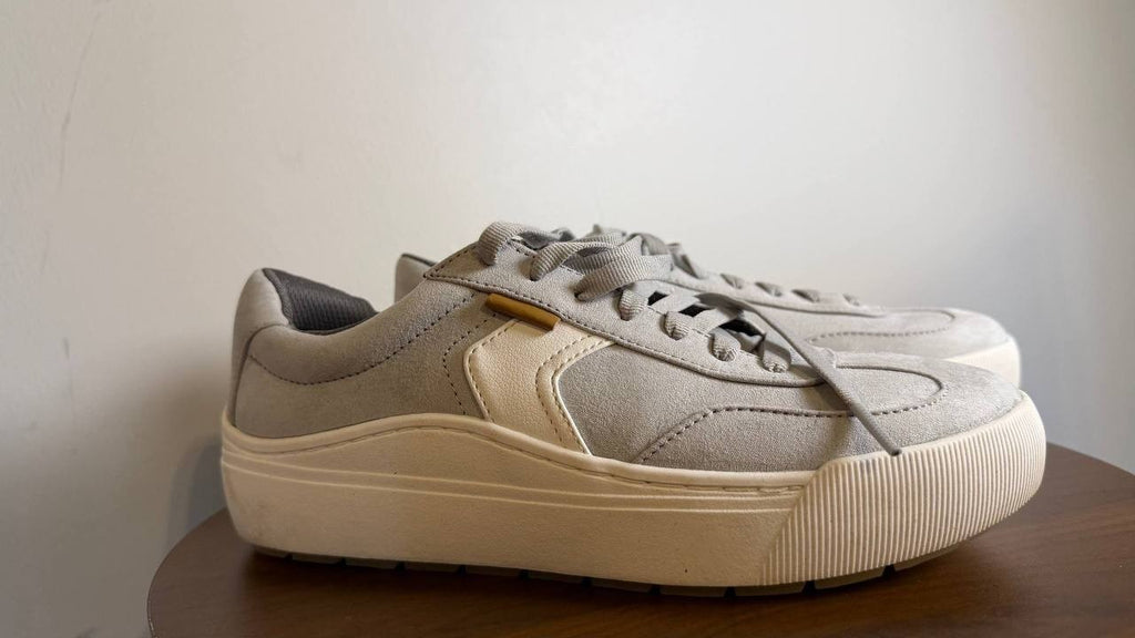 Dr. Scholl’s Time Off Win Sneakers 8.5M Grey Faux Leather Lace‑Up NIB msrp$110