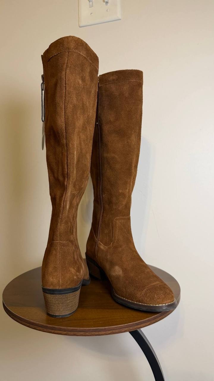 White Mountain Altitude Boots 7W Hazel Suede Knee‑High  Zip NIB msrp$149
