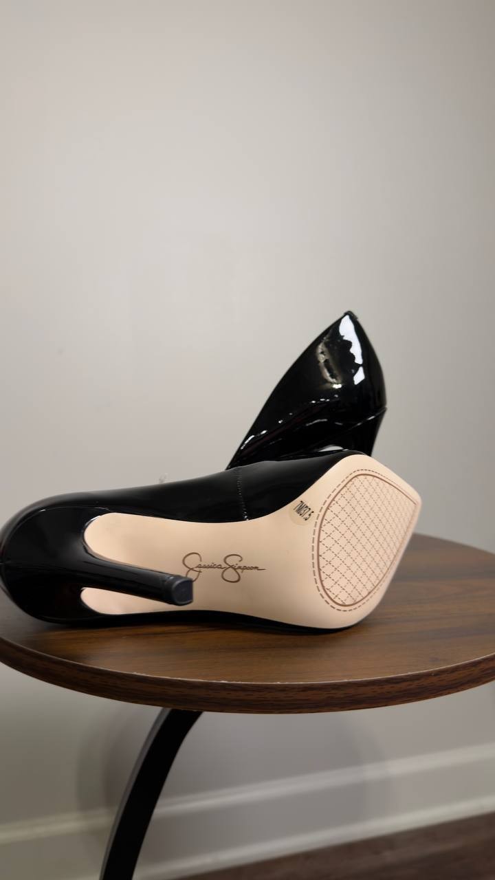 Jessica  Simpson  Pumps  Black  7  M  New  $79