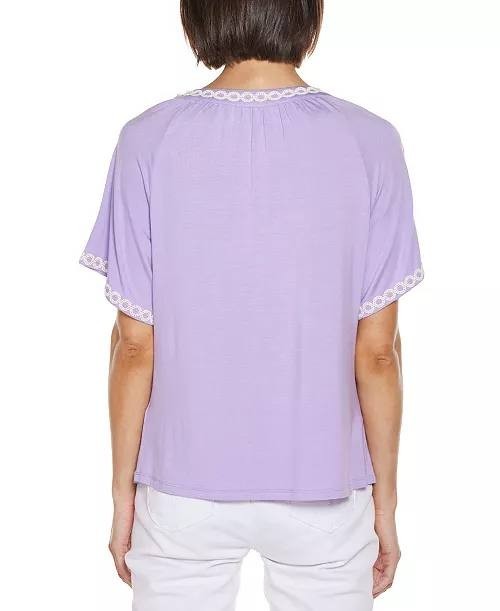 Belldini Knit Top Women's Light Amethyst L Crochet Trim Keyhole Neckline NWT