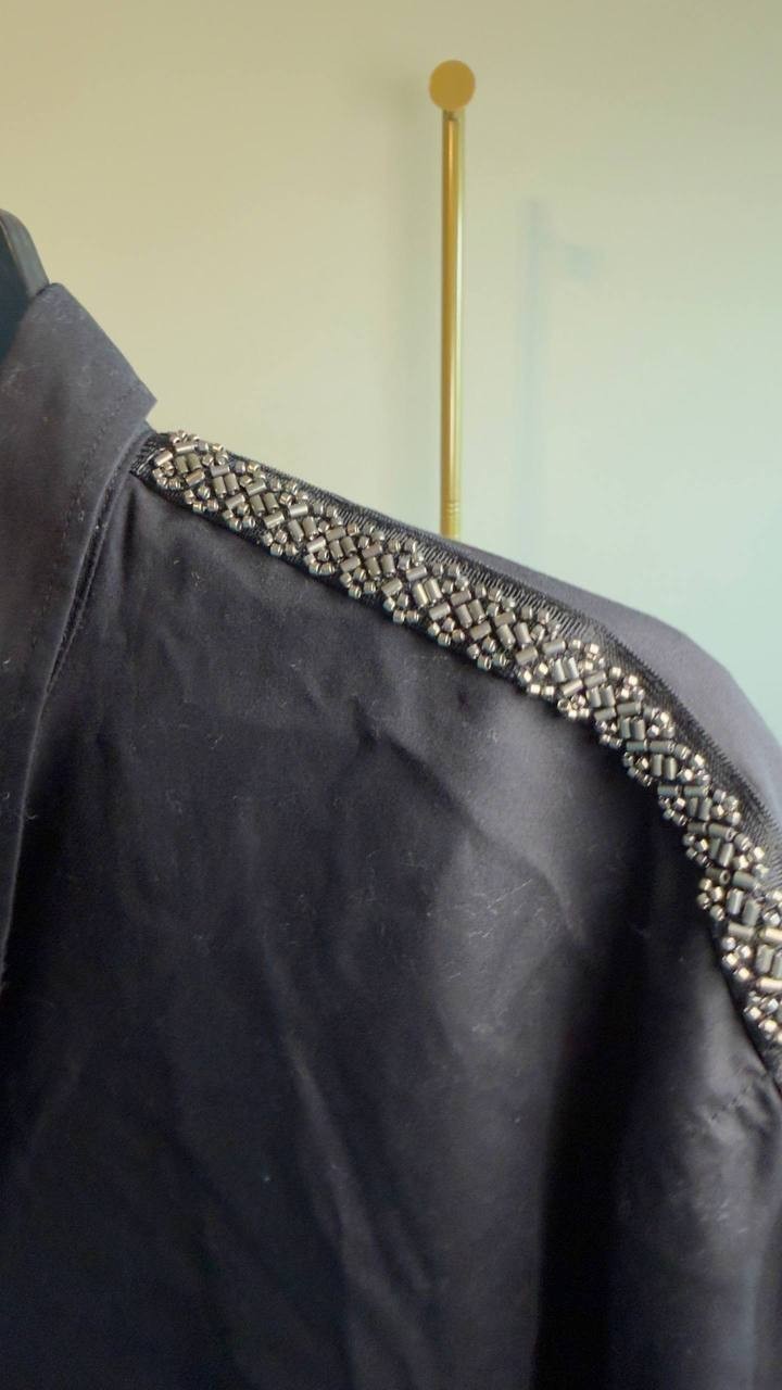 Gloria Vanderbilt Amanda Cotton Beaded‑Shoulder Blouse Black L NWT $54