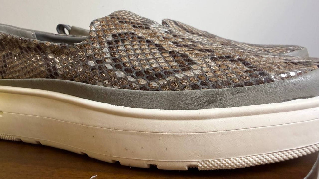 Baretraps Nevin Sneakers 8M Slate Snake Synthetic Slip‑On Comfort NIB msrp$75