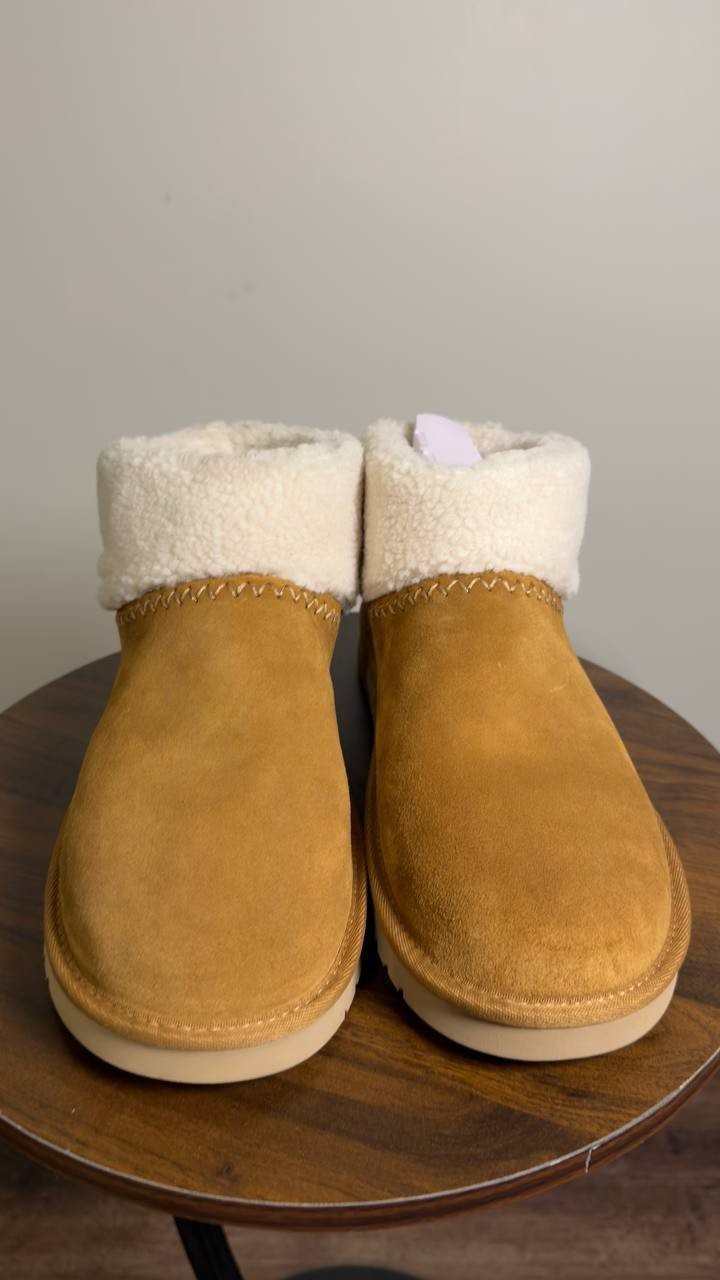 Earth  Cozy  Booties  Medium  Brown  10M  New  $90