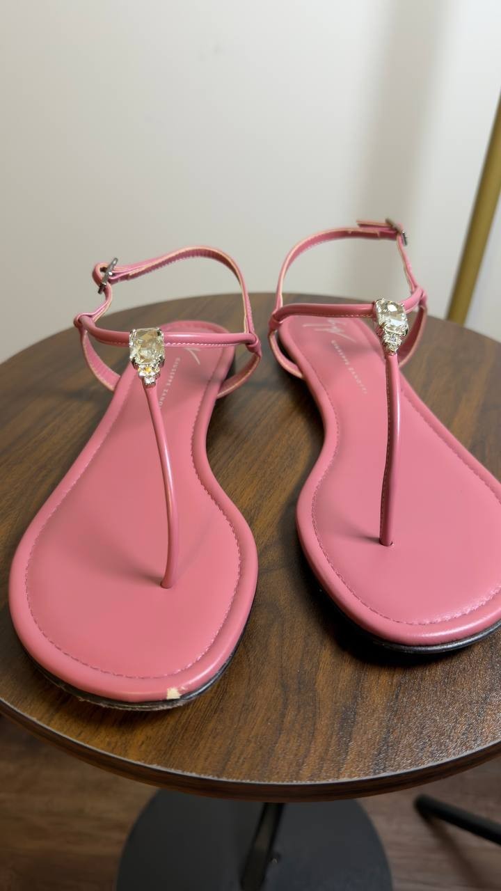 Giuseppe  Zanotti  Butterfly  Flat  Sandals  Neon  Pink  38.5  Pre‑owned