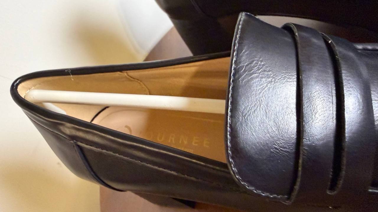Journee Malleah Pumps 10M Black Vegan Leather Comfort Heel NIB msrp$93