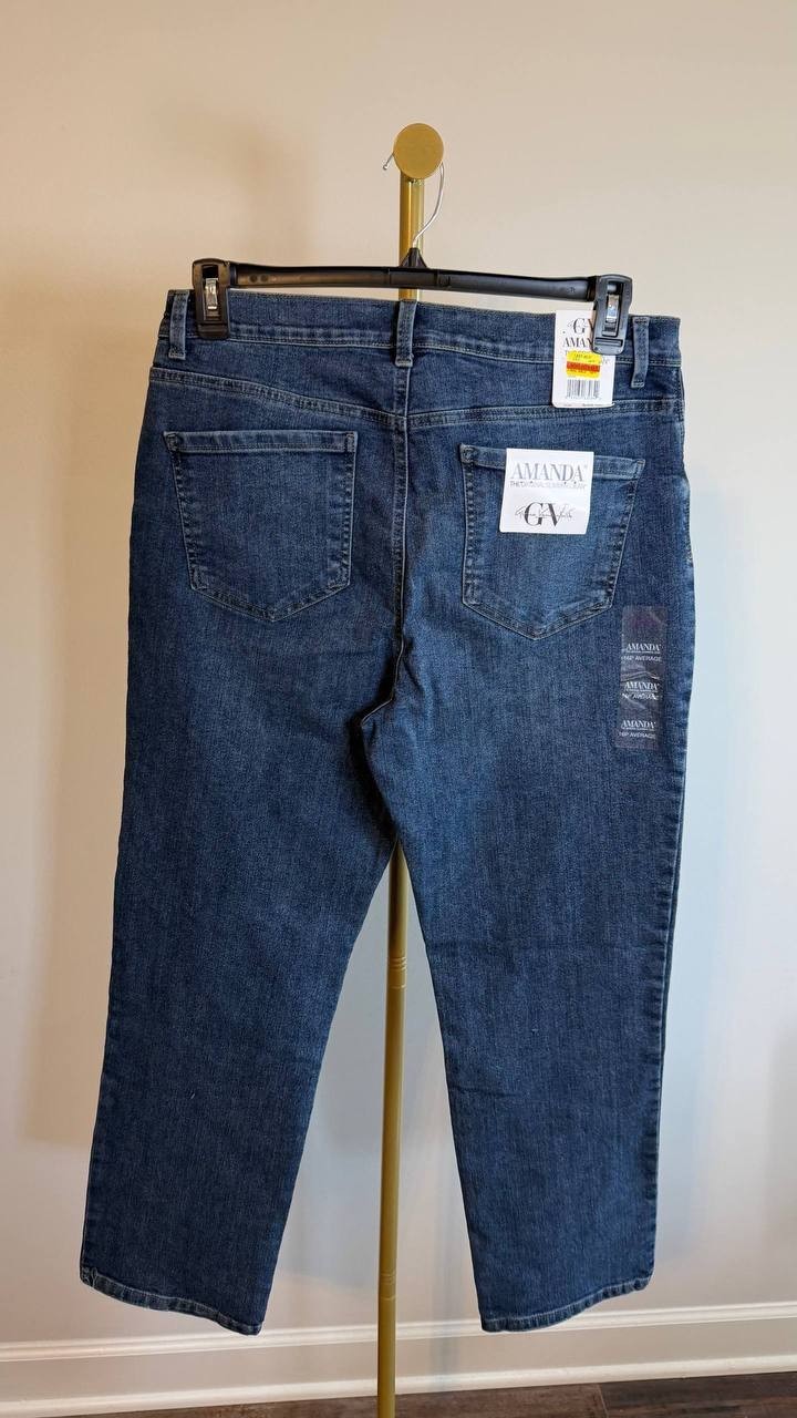 Gloria Vanderbilt Women’s Amanda High Rise Tapered Leg Jean Tisdale Size 16P NWT