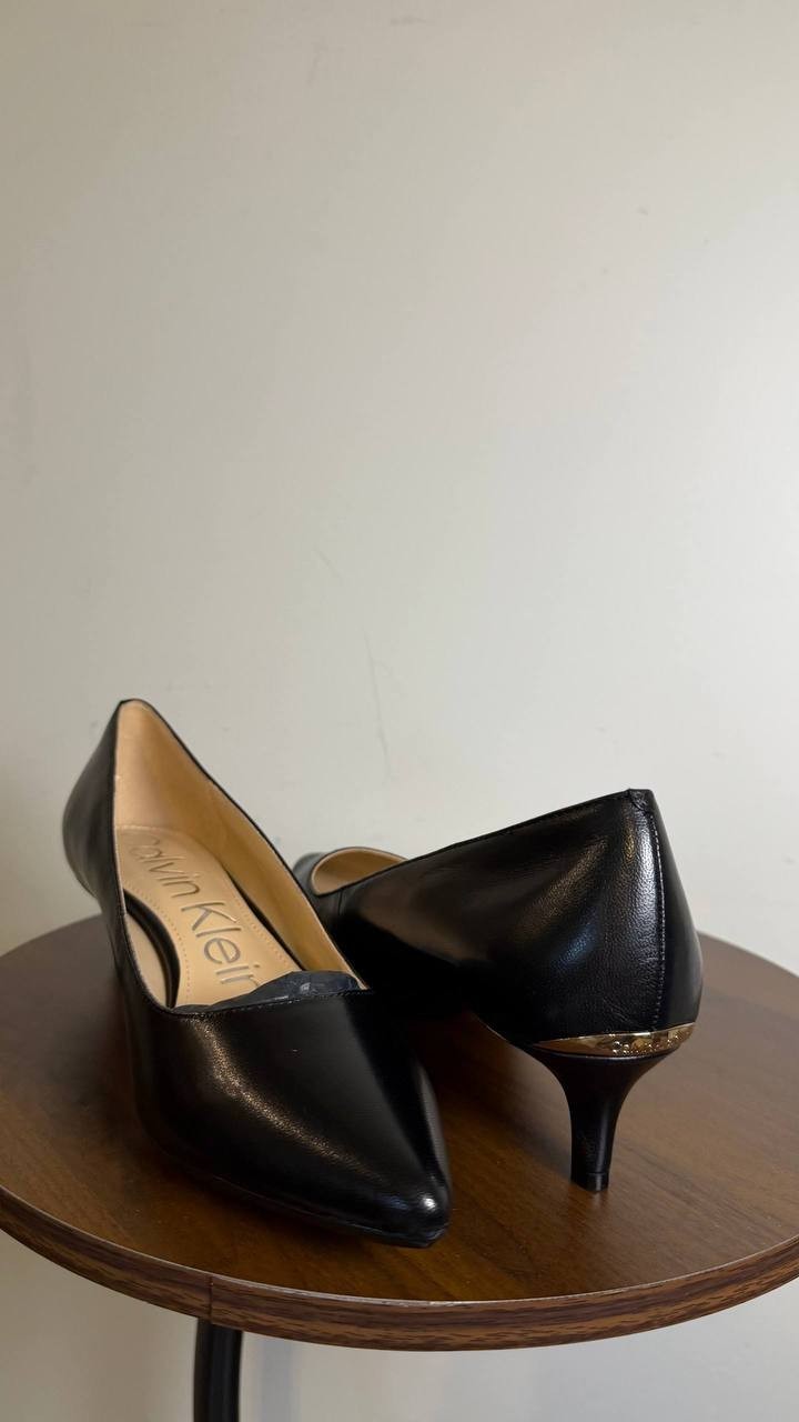 Calvin Klein Gabrianna Pointed Toe Kitten Heel Pumps Black Women’s 9.5M NWB $119